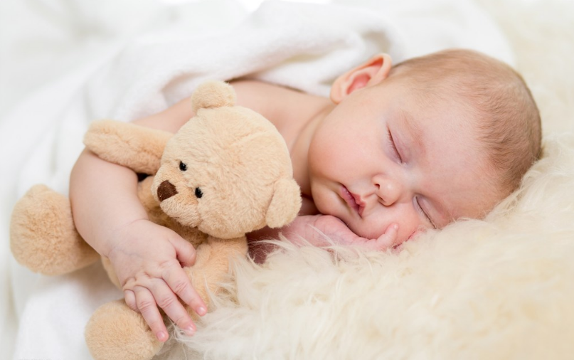 宝宝的枕头怎么选比较好 宝宝睡觉一定要有枕头吗 宝宝的枕头怎么选比较好 宝宝睡觉一定要有枕头吗