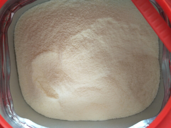 爱他美和英国牛栏奶粉哪个好 爱他美和英国牛栏对比测评