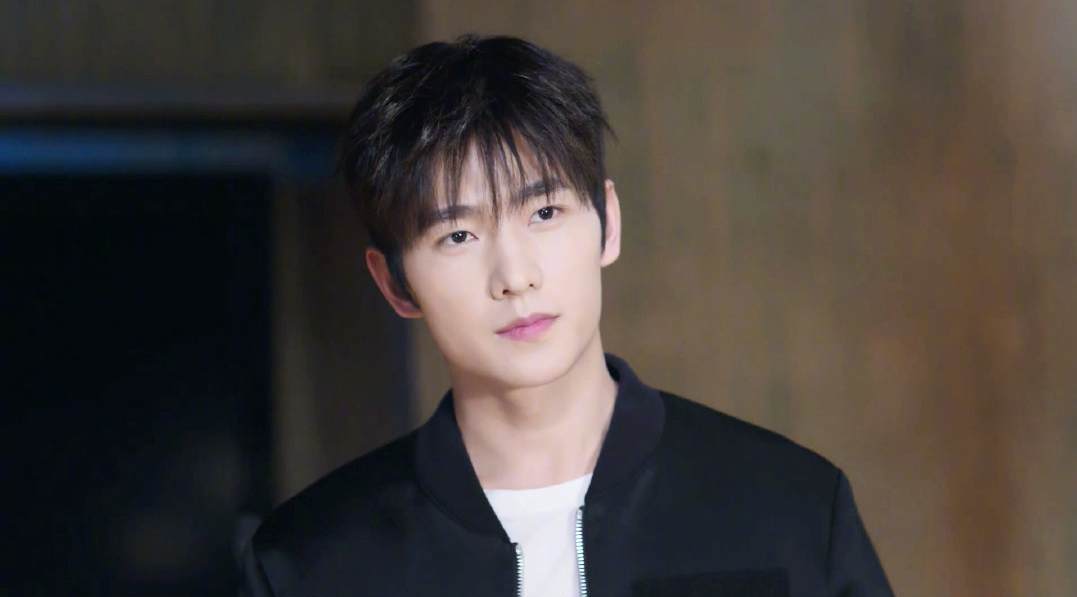 生于微末中的万千萤火是什么歌 全职高手生于微末中的万千萤火是谁唱的 生于微末中的万千萤火是什么歌 全职高手生于微末中的万千萤火是谁唱的