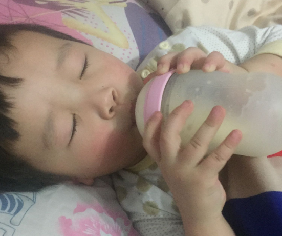 完达山奶粉和美素雅培哪个好 完达山奶粉和进口奶粉对比测评 完达山奶粉和美素雅培哪个好 完达山奶粉和进口奶粉对比测评