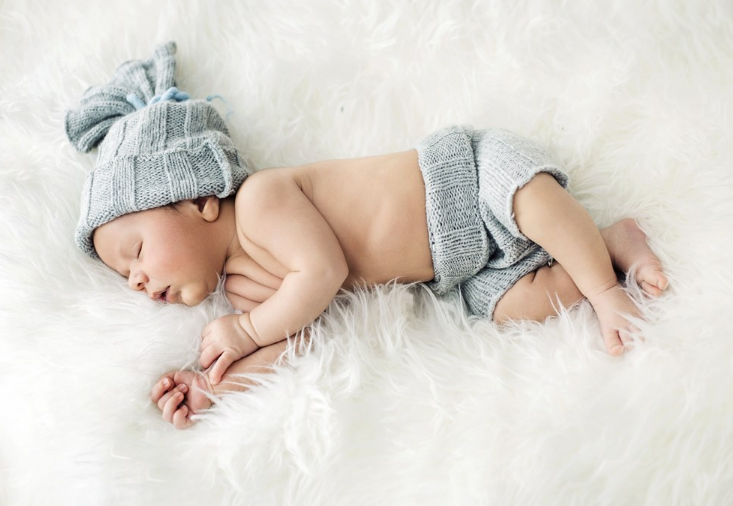 小孩子睡觉能不能铺凉席 孩子怎么睡凉席不生病