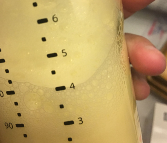 爱他美白金版和金版区别对比 爱他美白金版和金装版配方口味哪个好