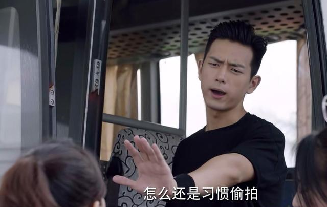 亲爱的热爱的佟年情敌周珊上线 周珊韩商言是什么关系 亲爱的热爱的佟年情敌周珊上线 周珊韩商言是什么关系