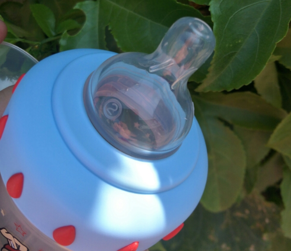 瑞士进口bibi奶瓶好用吗 bibi奶瓶材质安全吗