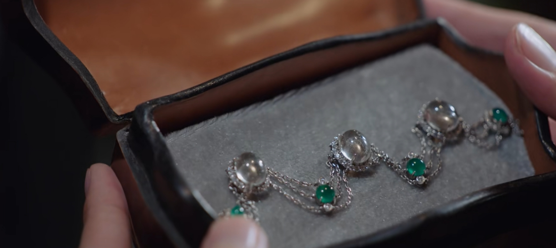 亲爱的热爱的韩佳佳是谁 韩商言为什么给韩佳佳转钱