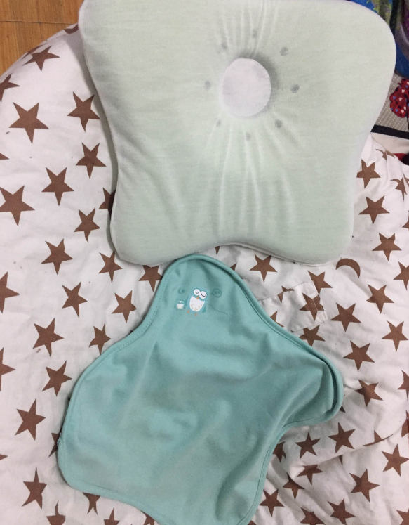 楠野爸爸宝宝的记忆枕软不软 楠野爸爸宝宝记忆枕睡上去感觉怎么样 楠野爸爸宝宝的记忆枕软不软 楠野爸爸宝宝记忆枕睡上去感觉怎么样