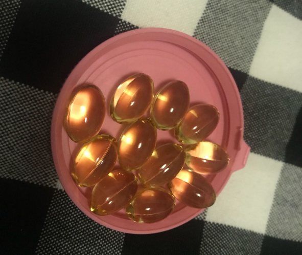 swisse孕妇鱼油一天吃几粒 SWISSE孕妇专用DHA鱼油正确服用方法