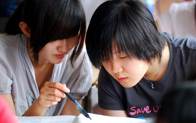 广东考生考号相连是怎么回事 917名考生考号相连是高考移民吗