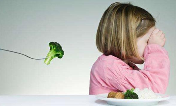孩子不爱吃青菜是什么原因 家长如何引导宝宝吃青菜