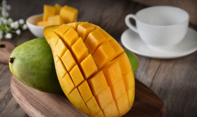 夏季孩子适合吃什么水果 宝宝吃水果的方法有哪些