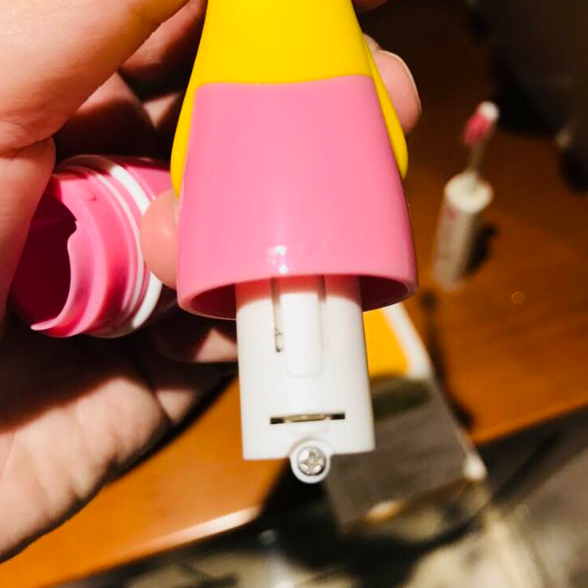 MDB儿童电动牙刷怎么组装 MDB儿童电动牙刷组装方法是什么