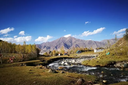 秋天快乐的说说心情短语 秋天的说说正能量短语