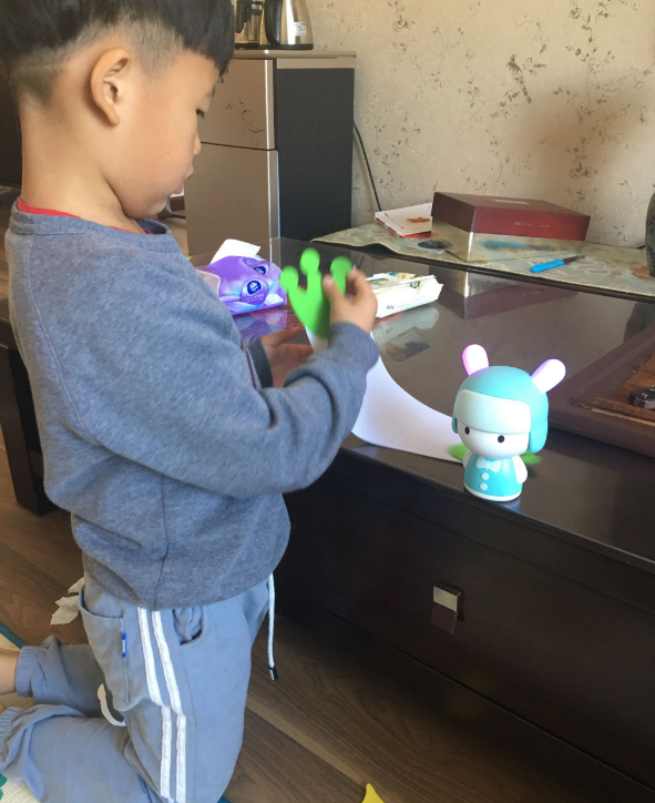 米兔故事机mini用牙齿咬安全吗 米兔故事机mini声音音量去哪调节