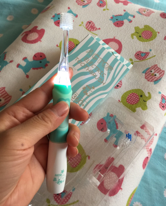 MDB儿童电动牙刷孩子喜欢刷吗 MDB儿童电动牙刷刷起来好玩吗 MDB儿童电动牙刷孩子喜欢刷吗 MDB儿童电动牙刷刷起来好玩吗