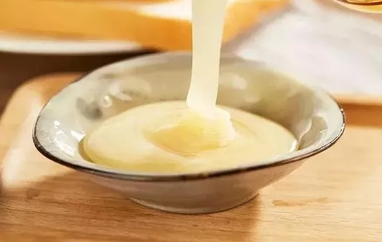 哺乳期吃蜂王浆下奶吗 哺乳期吃蜂王浆好不好