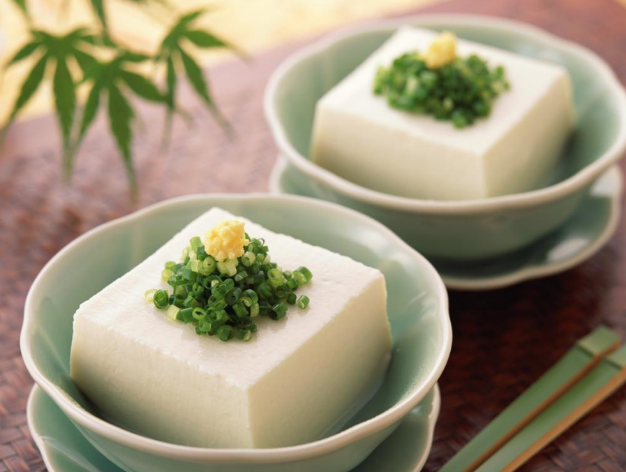 豆腐给孩子怎么吃比较健康 非常有营养的豆腐食材搭配