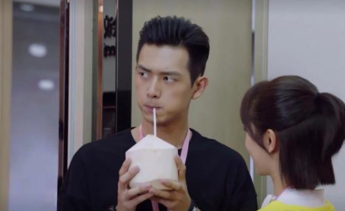 亲爱的热爱的周珊是谁 周珊是韩商言前女友吗