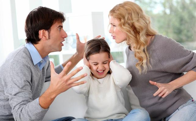 高考结束后父母扎推离婚是为什么 为了孩子隐忍不离婚真的好吗