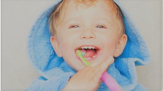 宝宝牙膏要怎么选 如何给宝宝选择牙膏