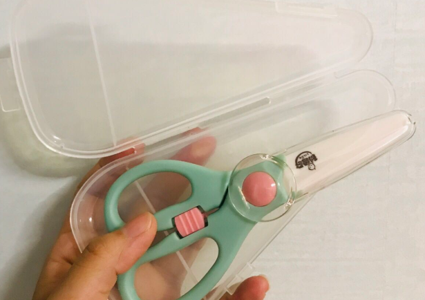 宝宝辅食陶瓷剪刀好用吗 利鲁奇陶瓷剪刀怎么样 宝宝辅食陶瓷剪刀好用吗 利鲁奇陶瓷剪刀怎么样