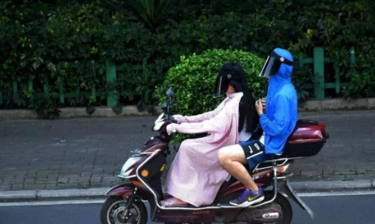 男生出门马上变暖男是什么梗 男生出门马上变暖男是什么意思