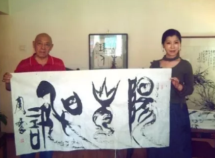 红楼梦编剧周雷去世 红楼梦编剧资料简介