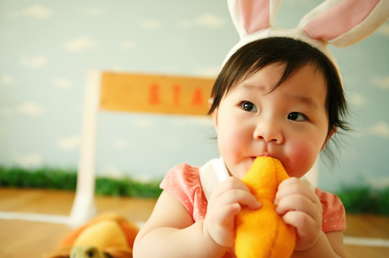 宝宝的玩具是不是越多越好 应该怎么给孩子买合适的玩具