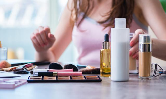 孕妇可以用护肤品吗 护肤品含有哪些成分孕妇不能用