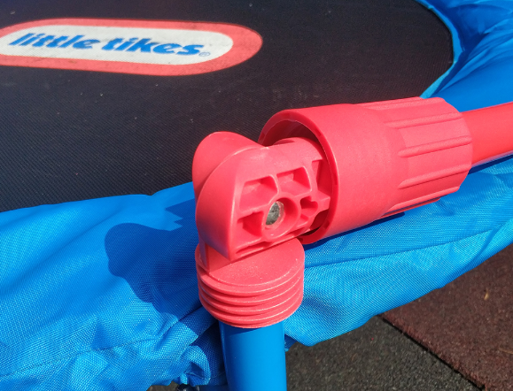 儿童蹦床哪个品牌好 小泰克儿童蹦床使用测评