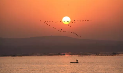 秋天来了的说说心情 形容秋天来了说说带图 秋天来了的说说心情 形容秋天来了说说带图