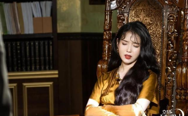 IU德鲁纳酒店造型大盘点 IU造型复古风造型穿搭技巧 IU德鲁纳酒店造型大盘点 IU造型复古风造型穿搭技巧