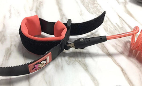 迪士尼防走失手环怎么样 迪士尼防走失手环使用评测