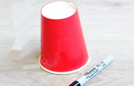 纸杯可以制作哪些玩具 纸杯制作儿童玩具方法步骤