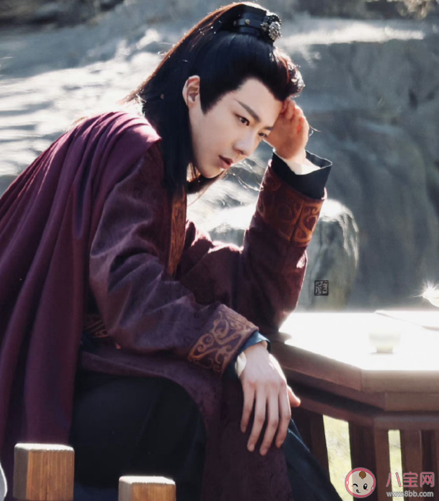 《折腰》原著小说是什么 《折腰》讲的是什么故事