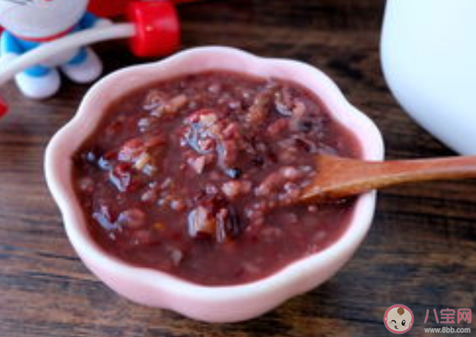 煮腊八粥要不要放碱 不同人群煮腊八粥要点