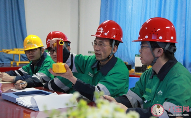 中国铂族金属精炼师最具代表性的绝技和绝活是 蚂蚁新村4月24日答案