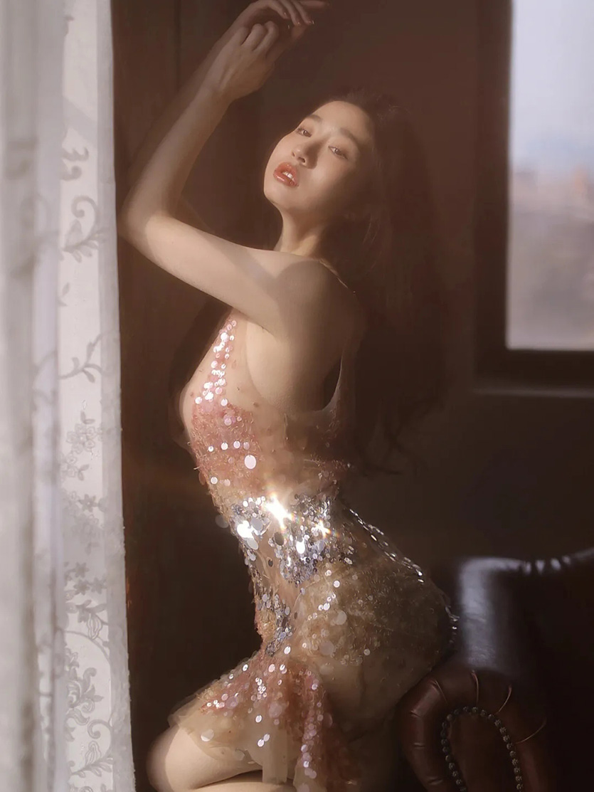 我是大二学生,爱上了比我大20岁的阿姨怎么办? 大学生 少妇 爱情 第1张 我是大二学生,爱上了比我大20岁的阿姨怎么办? 大学生 少妇 爱情 第1张