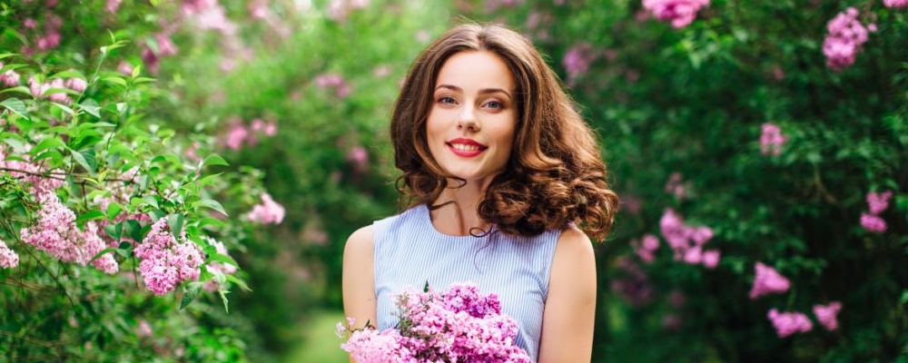 黑色蕾丝短裙露乳开襟情趣内衣