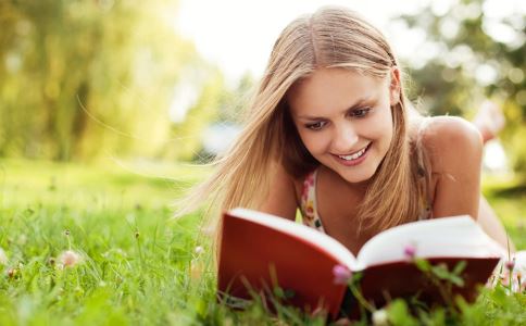 宫颈糜烂不治疗会好吗？