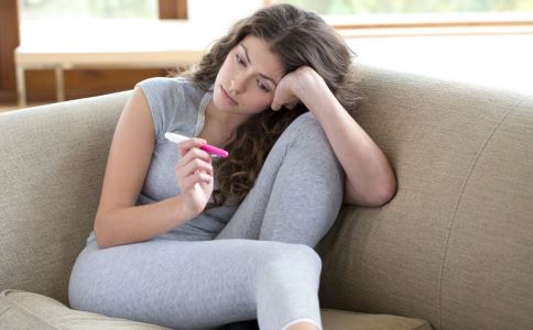 大卫早孕试纸和排卵试纸如何使用