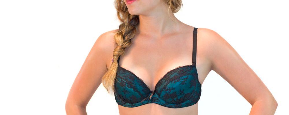 性感豹纹蕾丝女王情趣内衣