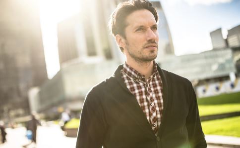 男人憋尿易得三种病