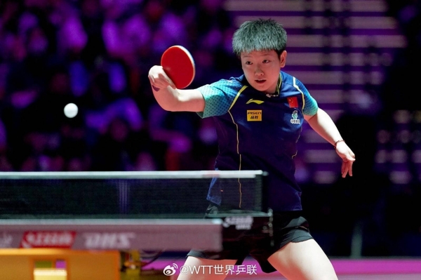恭喜！乒乓球世界杯女单决赛，孙颖莎4-3王曼昱夺冠，赛后：我和曼昱都是胜利者