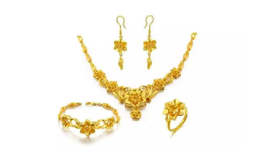 结婚三金买了就可以戴吗1