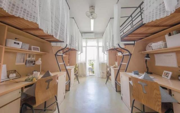 大学宿舍床位可以随便移动吗3