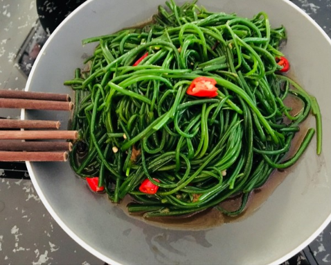 沙葱凉拌要开水焯吗2