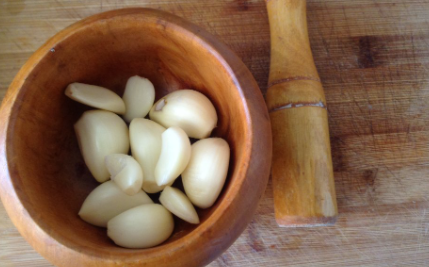 大蒜捣碎可以放多久1