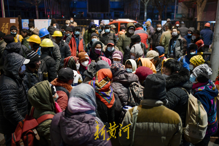 年前再寻点就业机会，济南这些务工人员或坚守到腊月二十八