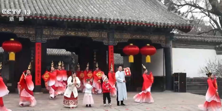 春节近 年味浓 多地张灯结彩喜气洋洋迎新春