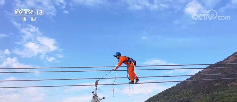 春节不“打烊” 一项项重大工程建设正酣
